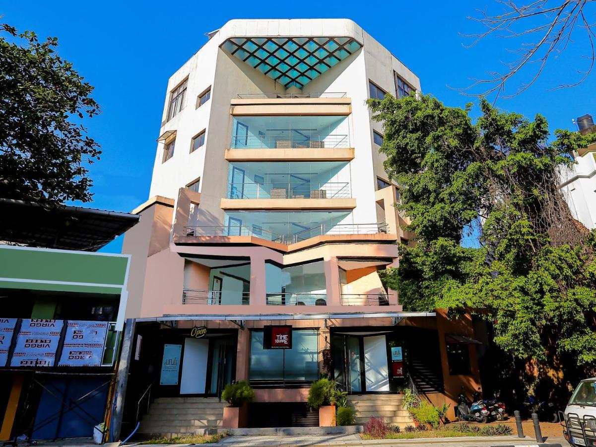 Готель Treebo Trend Time Square Marine Drive Kochi Екстер'єр фото